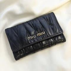 miumiu ミュウミュウ マテラッセ キーケース ブラック ゴールドキー 6