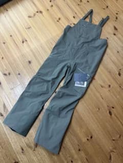 新品希少ARC’TERYX Sabre Bib M ゴアテックス デッドストック 新品希少ARC'TERYX Sabre Bib M ゴアテックス デッドストック - メルカリ