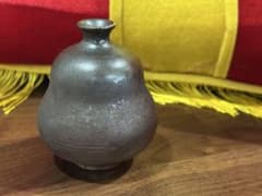 老土 李明松 陶器 一輪挿し 花器 グレー 手作りのサムネイル