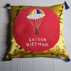 SAIGON VIET-NAM 刺繍 ベトナム戦争 クッション SAIGON VIET-NAM 刺繍 ベトナム戦争 クッション - メルカリ