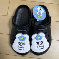 Npochamu Sandals, Black, Size M
