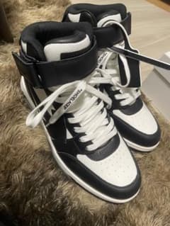 Off-White ハイカットスニーカー OUT OF OFFICE 43のサムネイル