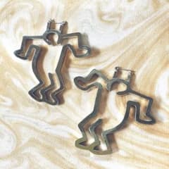 hi様 キースへリングピアスとレトロピアスのサムネイル