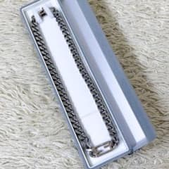 極美品】フェンディ バゲット ネックレス 目黒蓮着用モデル シルバー