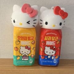 韓国　セブンイレブン　セブン　限定　キティ　ドリンク　キーホルダー　キャップのサムネイル
