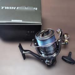 シマノ 24 ツインパワー 4000MHG リブレEF30チタンカスタムノブ付 シマノ 24 ツインパワー 4000MHG リブレEF30チタンカスタムノブ付