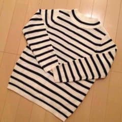 新品 GU ボーダータートルニットのサムネイル