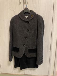 Diorのスーツのサムネイル