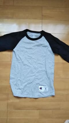 チャンピオン ラグランTシャツのサムネイル