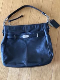 coach ショルダーバッグ　黒のサムネイル