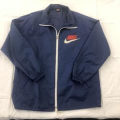 NIKE ナイロンジャンバー　デカロゴ入りのサムネイル