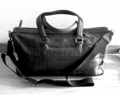 早いもの勝ち！CHANELキャビアスキンボストンのサムネイル