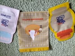 コメダ一番くじ　D賞ジッパーバッグ３種を１枚づつ詰め合わせのサムネイル