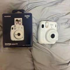 FUJIFILM instax mini 11 アイスホワイト 本体 - メルカリ