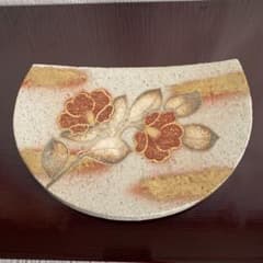 【新品、金銀彩】壯師窯/椿文/菓子皿揃花柄/陶器/5枚セット 新品、金銀彩】壯師窯/椿文/菓子皿/揃花柄/中皿/陶器/5枚セット - メルカリ