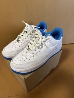 Nike Air Force 1 ホワイト/ブルーのサムネイル