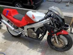 Cbr250r mc19 レーサー　サーキットのサムネイル