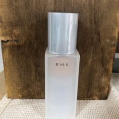 RMK ジェルクリーミィファンデーション　102のサムネイル