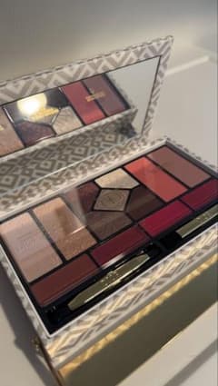 Christian Dior アイシャドウパレット クリスマスコフレ - メルカリ