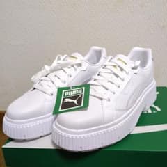 新品タグ付き　プーマ/PUMA　24センチ　厚底　スニーカー　靴のサムネイル