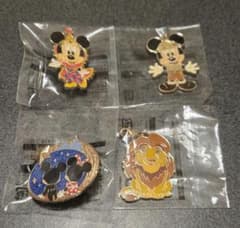 【希少品】ディズニーグッズ ピンバッジ セット まとめ売り ピンズ キーホルダー ディズニー ピンバッジ キーホルダー 4点セット - メルカリ