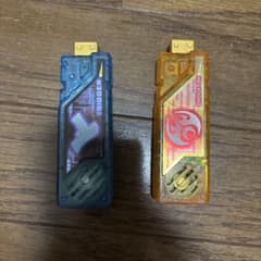 仮面ライダー トリガー 青 オレンジ セットのサムネイル