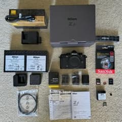 Nikon Zf フルサイズ ミラーレス カメラボディ アクセサリー類セット