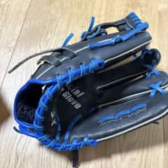 軟式用 野球グローブ ブラック×ブルーのサムネイル