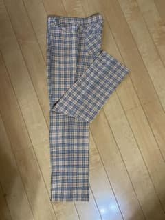 Burberry スラックス　４０サイズのサムネイル