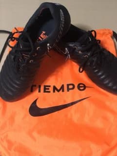 サッカースパイク ナイキ HG 27.0cmのサムネイル