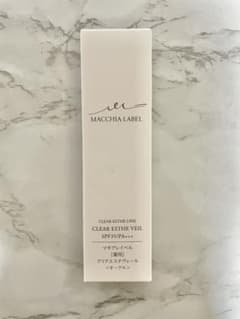 マキアレイベル　美容液ファンデーション　25ml オークルのサムネイル