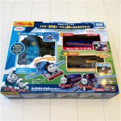 トーマスプラレール  ドクター飛行機トーマスと世界の仲間たちセットのサムネイル