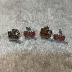 ハローキティ リボン ピアス 4点セットのサムネイル