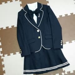 repipi☆*゜スーツセットのサムネイル