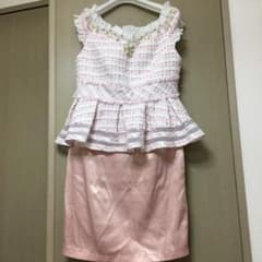 ドレス エミリアウィズのサムネイル