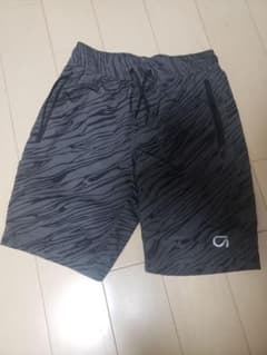 USED*GAP FITギャップ*ハーフパンツ　120 半ズボン　男の子　夏のサムネイル