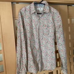 コリスコ　花柄シャツのサムネイル