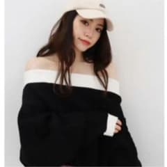 GYDA オフショルニット 秋冬　【値下げ交渉可能⭕️】のサムネイル