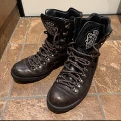 GUCCI 181853 レースアップ ワッペン付き トレッキングブーツ - メルカリ