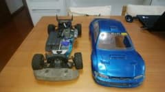 タミヤ tgx 1/8 エンジンカーのサムネイル