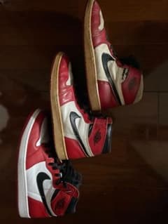 Air Jordan 1 レッド/ホワイト/ブラックのサムネイル