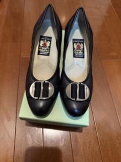 MIHAMA ミハマ パンプス ブラック 24.5cmのサムネイル