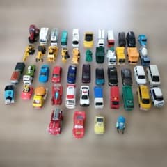 トミカ　セット販売　84台＋トミカ以外のミニカーなど50台まとめ売り トミカ セット販売 84台＋トミカ以外のミニカーなど50台まとめ売り