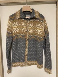 【AKI様専用】インバーアラン　INVERALLAN  カーディガンのサムネイル