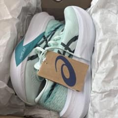 新品未使用￼ asics MAGIC SPEED 4 24.5のサムネイル