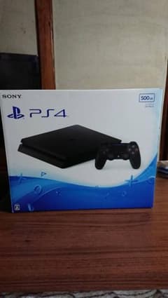 PlayStation®4 ジェット・ブラック 500GB CUH-2100A…のサムネイル