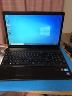 ジャンクノートPC Windows10 メモリ6GB ブルーレイのサムネイル
