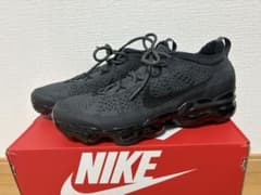 ナイキNike Air VaporMax ブラックのサムネイル