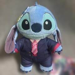 新品タグ付きディズニー スティッチ ぎゃるKAWAふぉと カラビナ付きぬいぐるみ