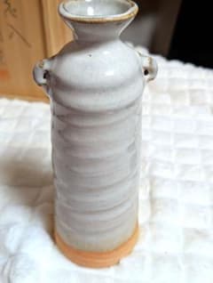 共箱付】萩焼 陶楽作 耳付花入 花瓶 飾壺 茶道具 伝統工芸 - メルカリ